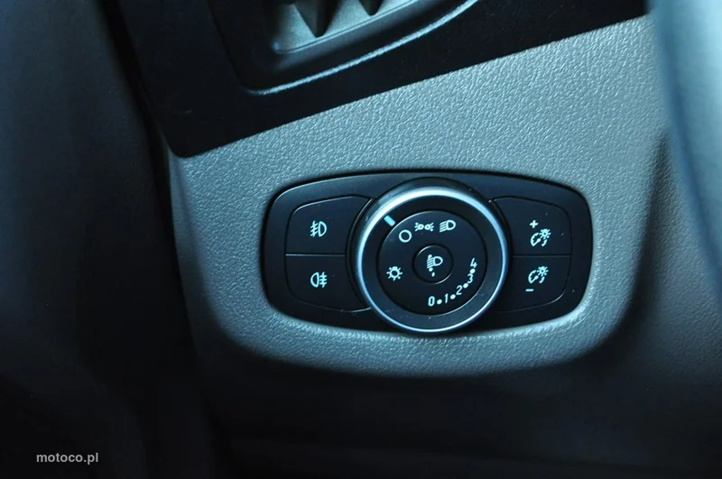 Ford Transit Connect 34