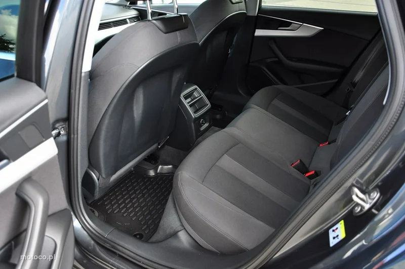 Audi A4 B9 24