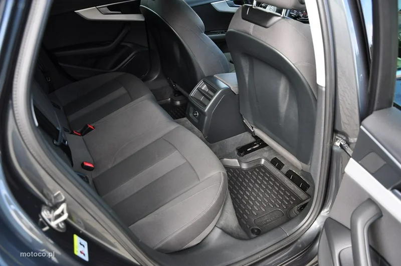 Audi A4 B9 26