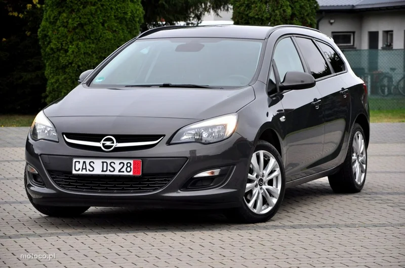 Opel Astra J