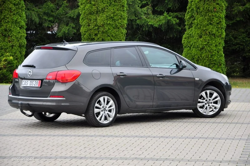 Opel Astra J 15