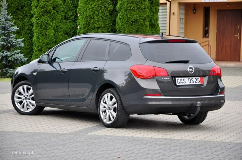 Opel Astra J 20