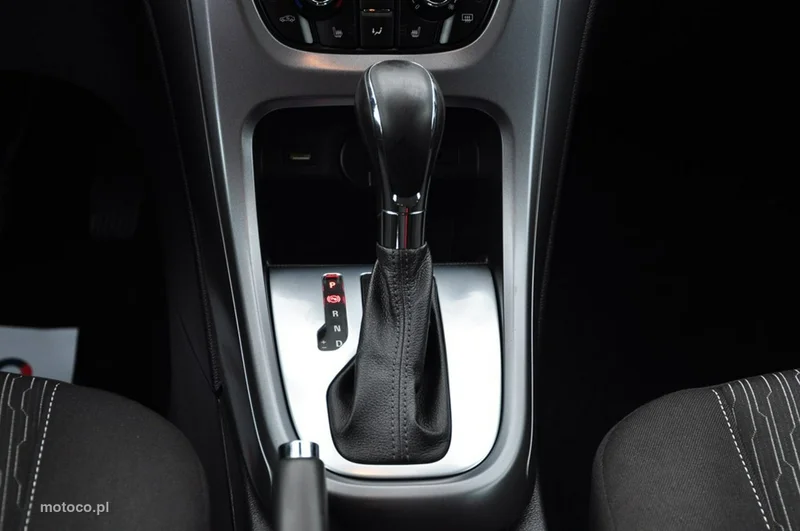 Opel Astra J 33