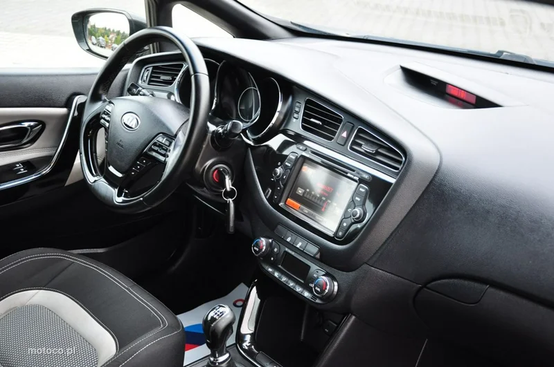 Kia Pro Cee'd 24