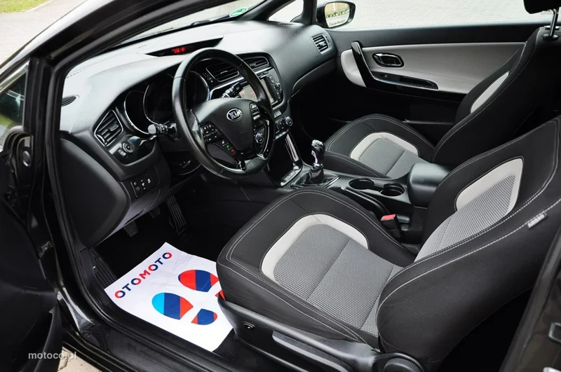 Kia Pro Cee'd 29