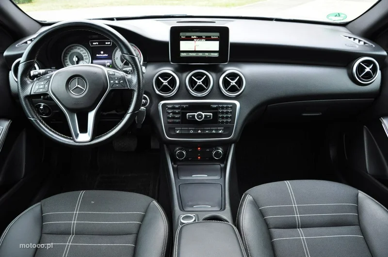 Mercedes-Benz Klasa A W176 A 180 30