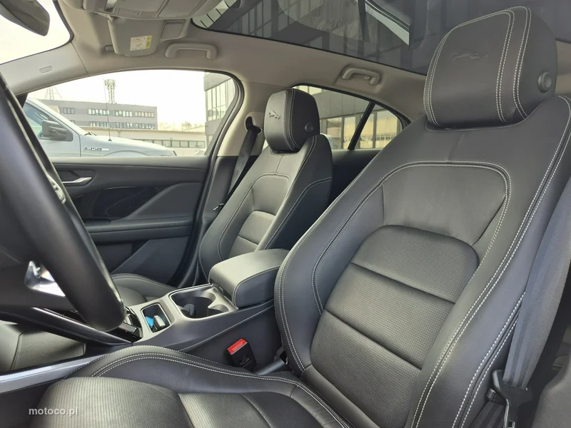 Jaguar I-Pace 19