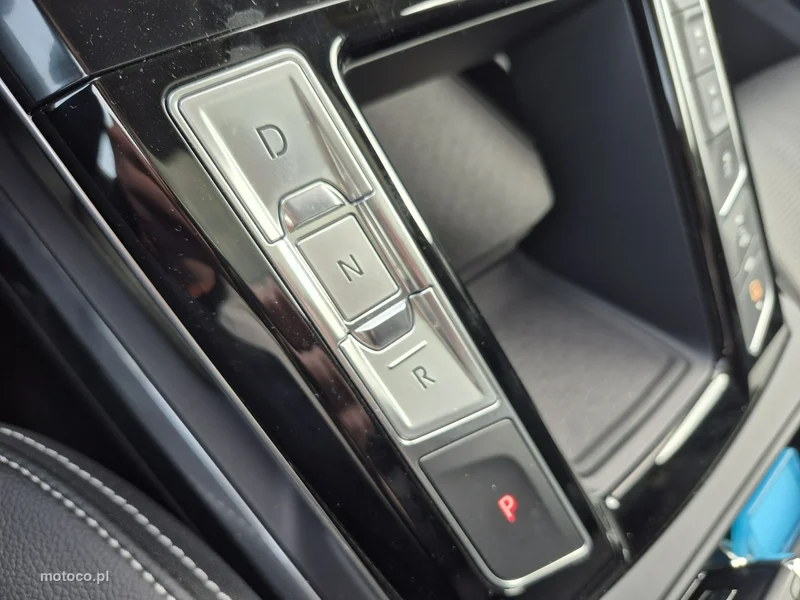 Jaguar I-Pace 35
