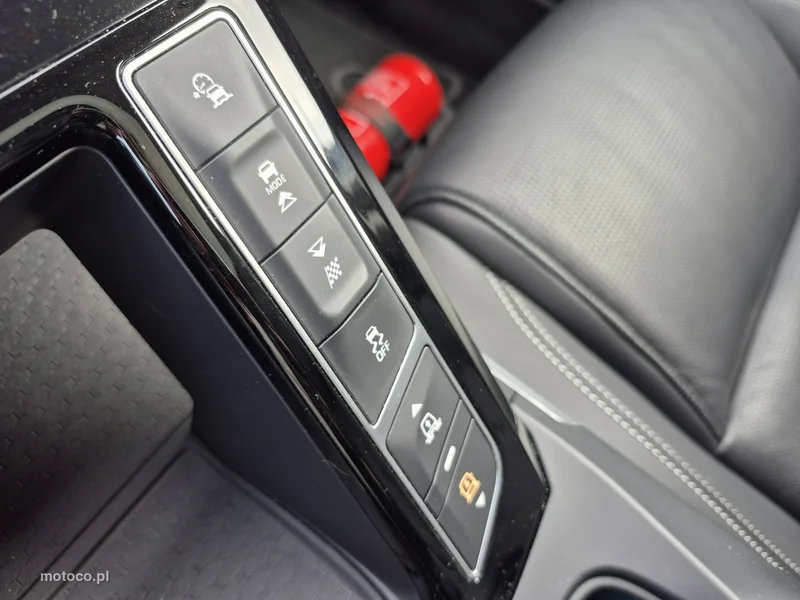Jaguar I-Pace 36
