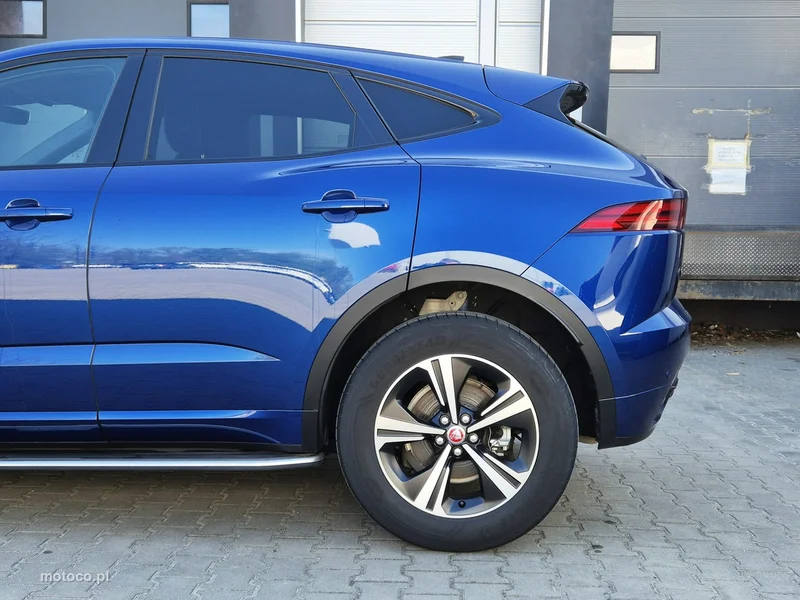 Jaguar E-Pace 7