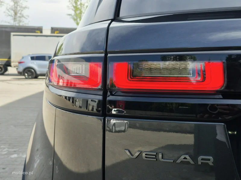 Land Rover Range Rover Velar 14