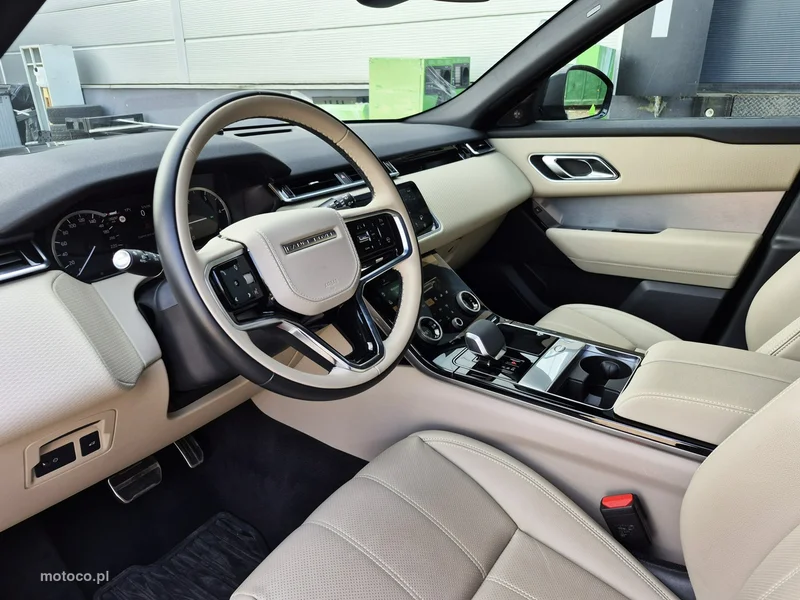 Land Rover Range Rover Velar 19