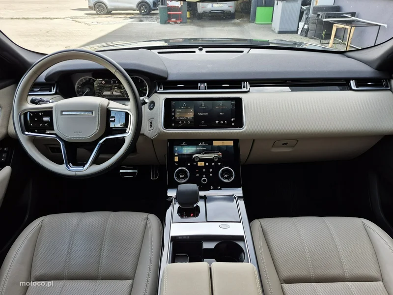 Land Rover Range Rover Velar 28