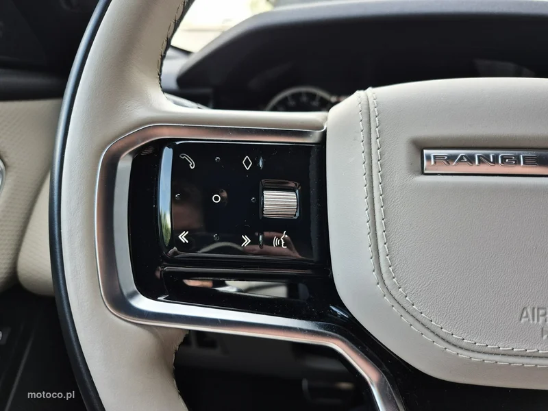 Land Rover Range Rover Velar 29