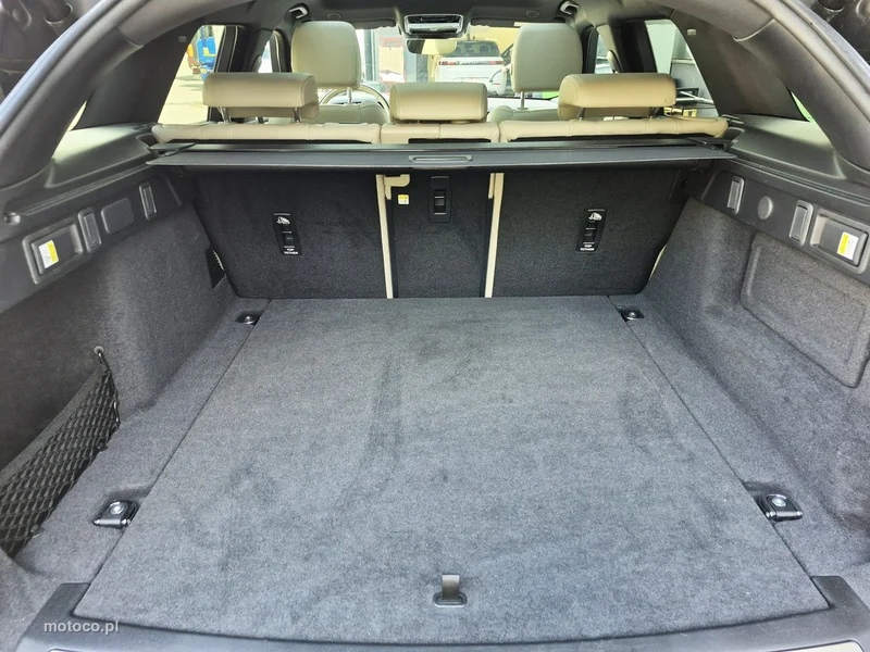 Land Rover Range Rover Velar 40