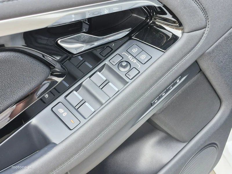 Land Rover Range Rover Evoque 17