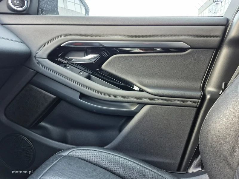 Land Rover Range Rover Evoque 36