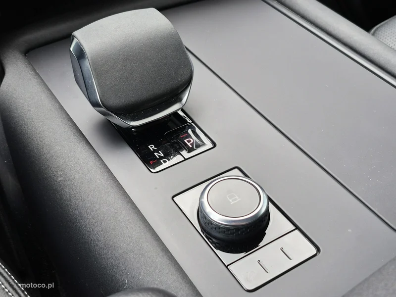 Land Rover Discovery 35