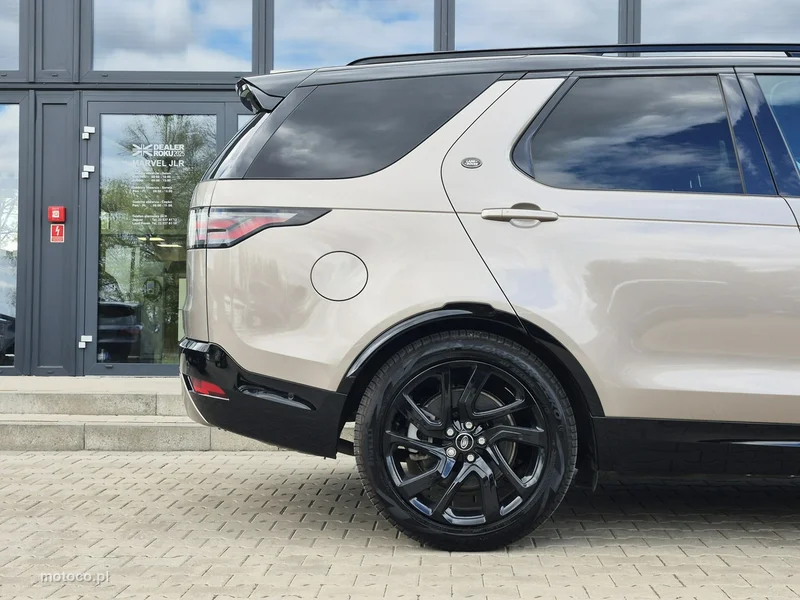 Land Rover Discovery 7