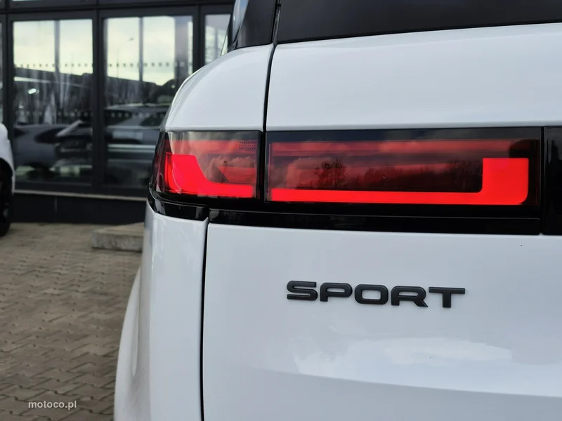 Land Rover Range Rover Sport 13