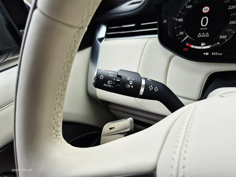 Land Rover Range Rover 32
