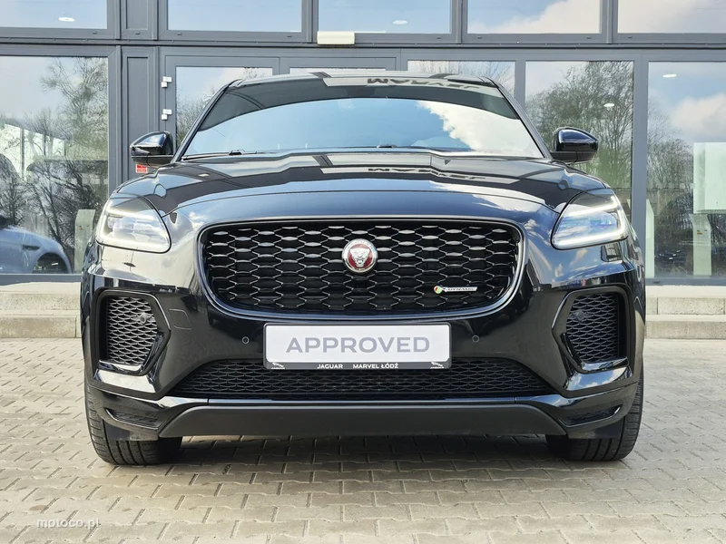 Jaguar E-Pace 3