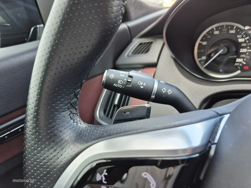 Jaguar E-Pace 31