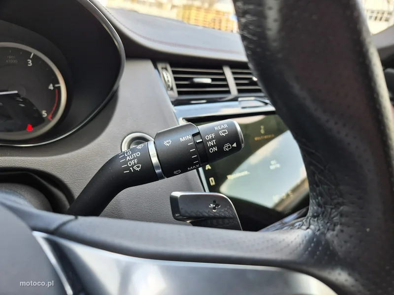 Jaguar E-Pace 32