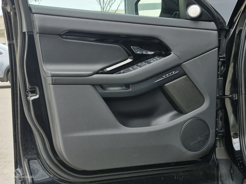 Land Rover Range Rover Evoque 15