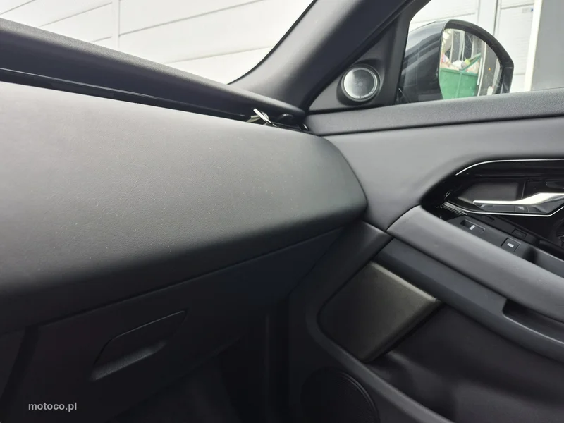 Land Rover Range Rover Evoque 34