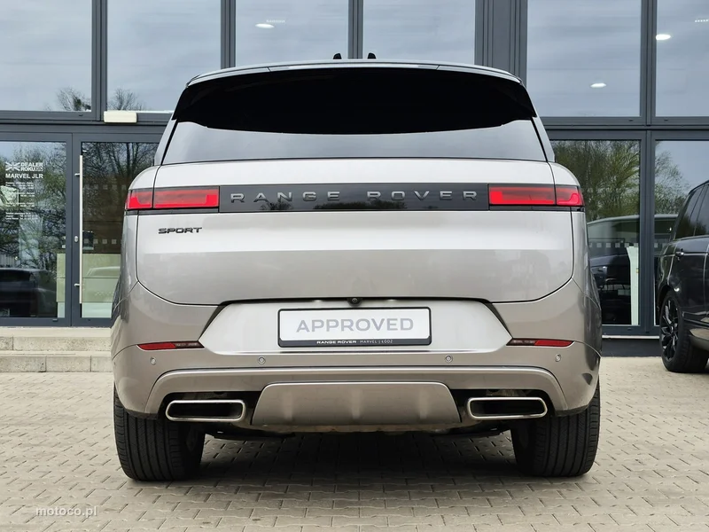 Land Rover Range Rover Sport 11