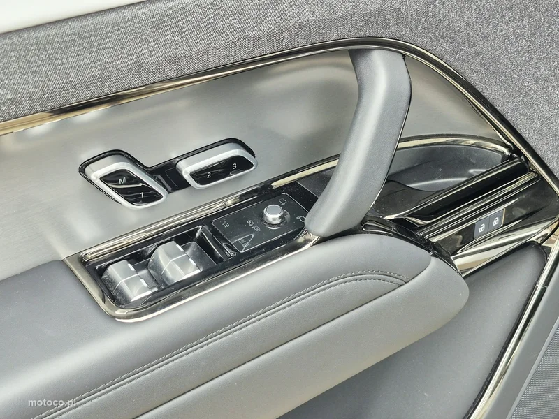Land Rover Range Rover Sport 17