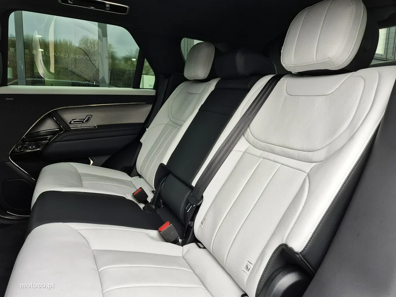 Land Rover Range Rover Sport 24