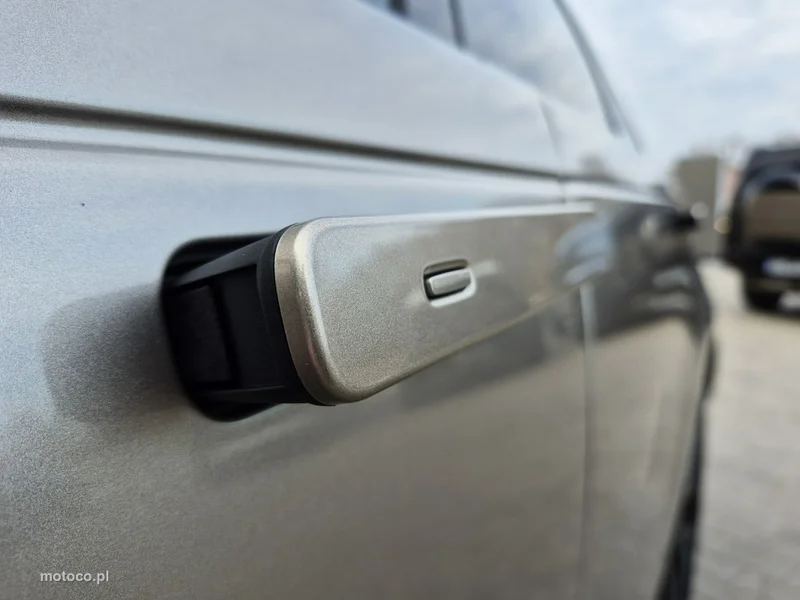 Land Rover Range Rover Velar 17
