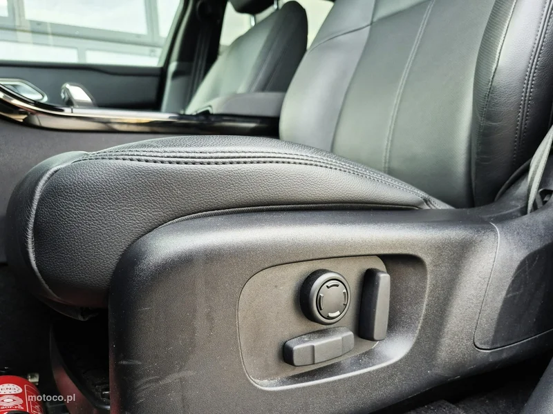 Land Rover Range Rover Velar 23
