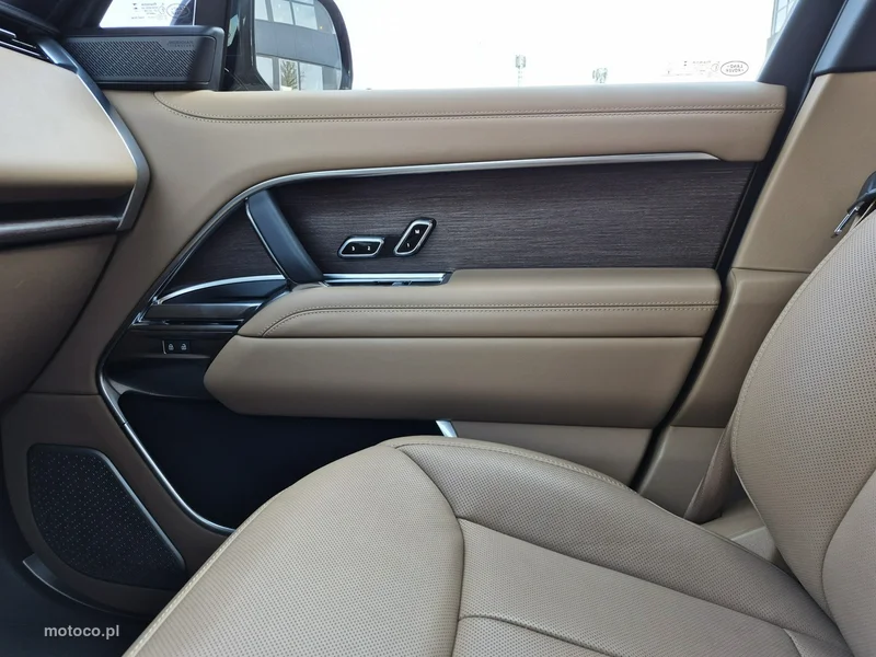 Land Rover Range Rover 38