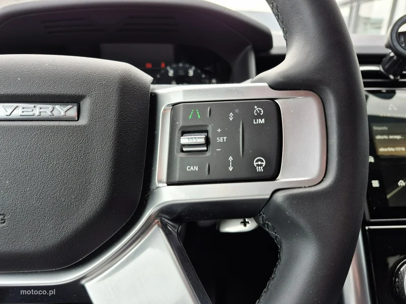 Land Rover Discovery 32