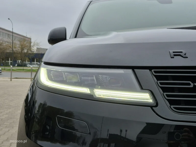 Land Rover Range Rover Sport 13