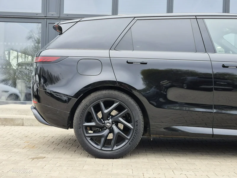 Land Rover Range Rover Sport 7