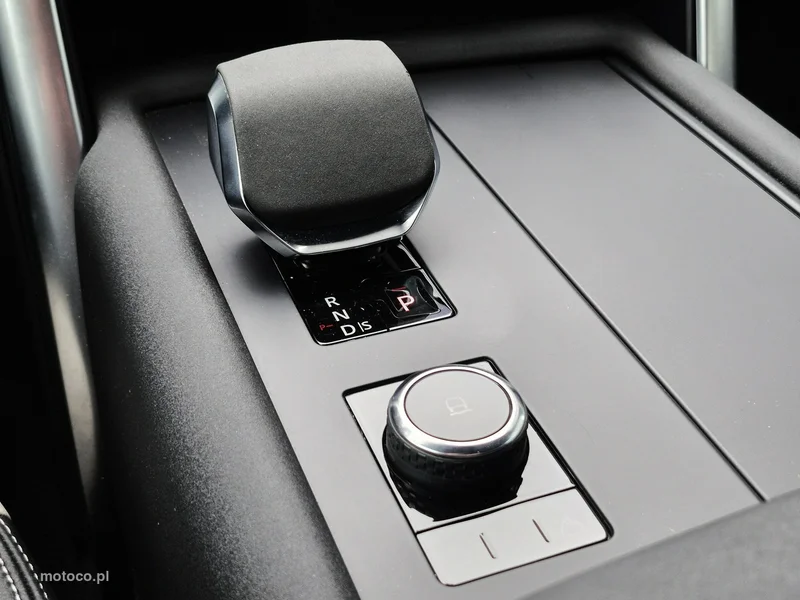 Land Rover Discovery 34