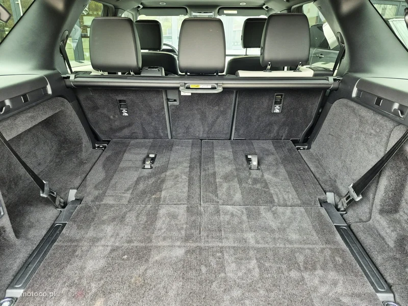 Land Rover Discovery 40