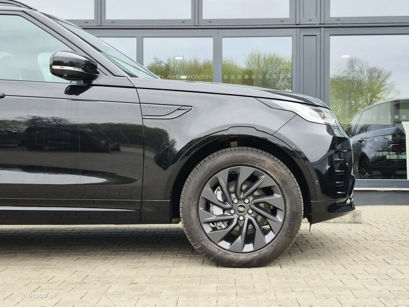 Land Rover Discovery 8