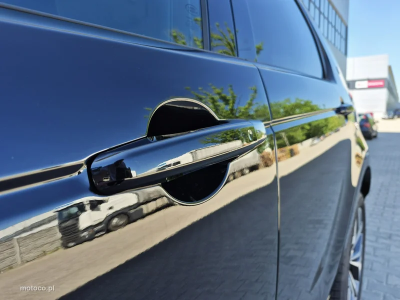 Land Rover Discovery Sport 16