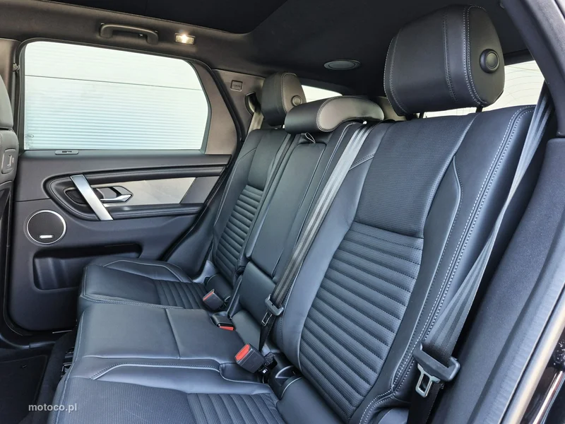Land Rover Discovery Sport 25