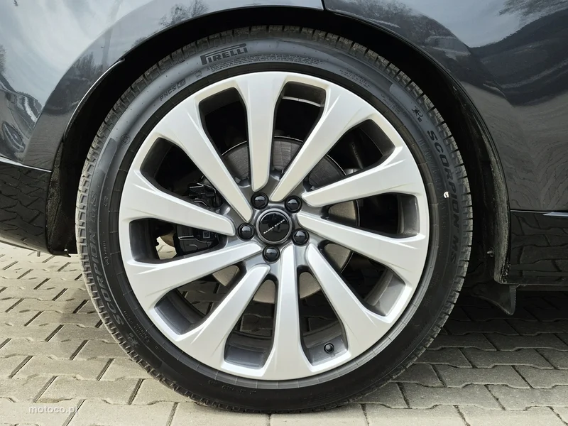 Land Rover Range Rover 12