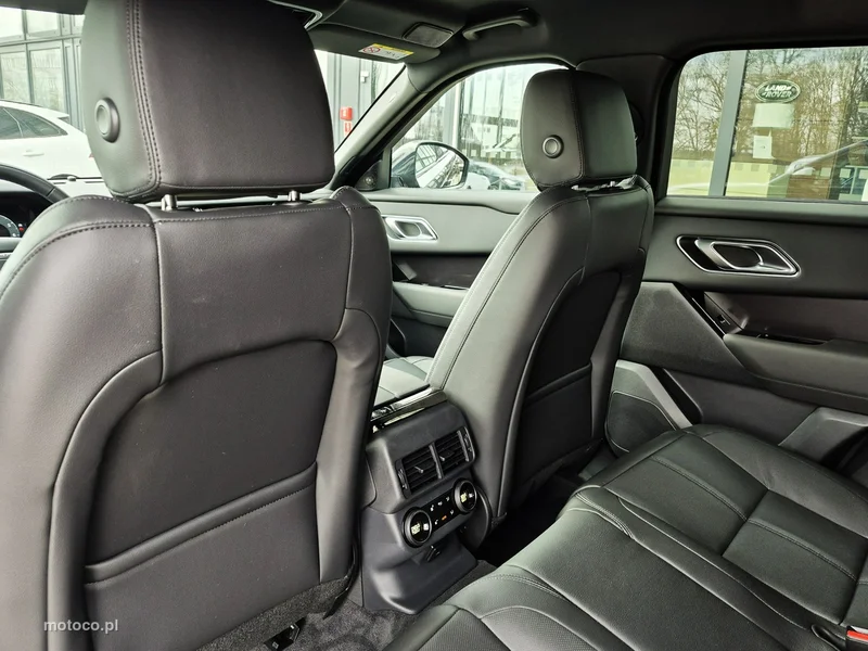 Land Rover Range Rover Velar 24