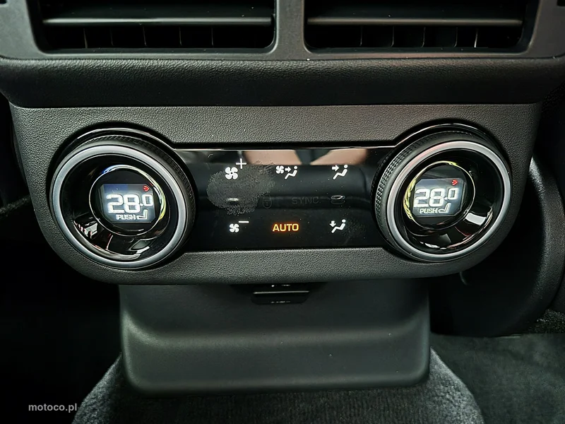 Land Rover Range Rover Velar 27