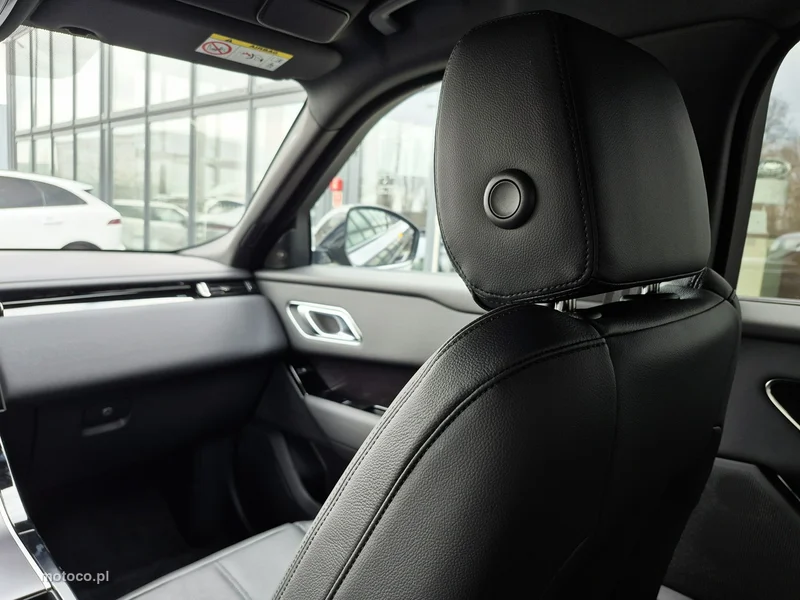 Land Rover Range Rover Velar 28