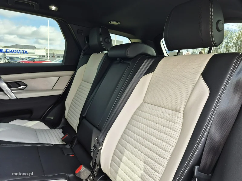 Land Rover Discovery Sport 21