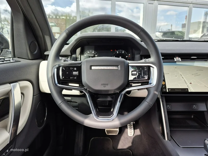 Land Rover Discovery Sport 31